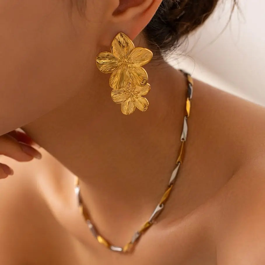 Aubrey | Vintage Floral Drop Earrings - 18K Gold Plated, Waterproof