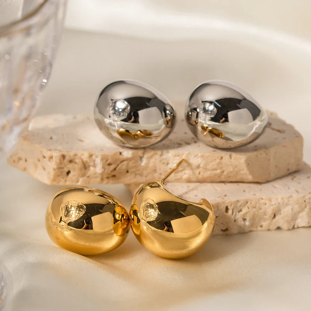 DDaisy | Chunky Stud Earrings - Gold or Silver - Waterproof